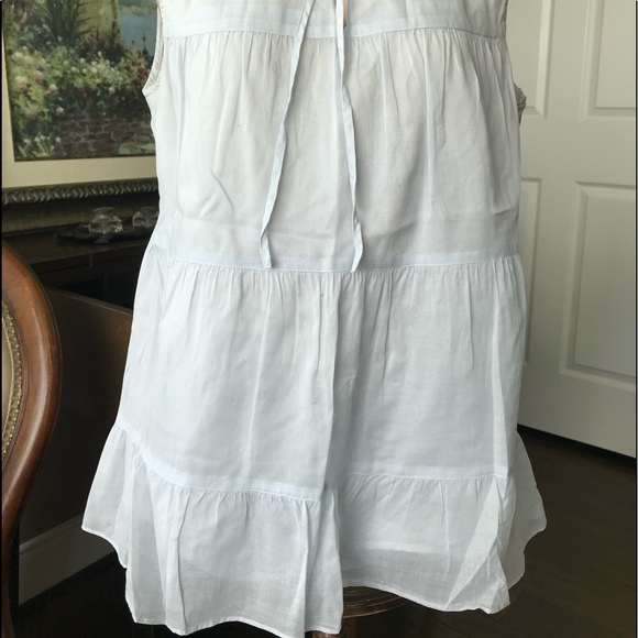 Talbots Ruffled Light Blue Sleeveless Blouse Med - Picture 2 of 4
